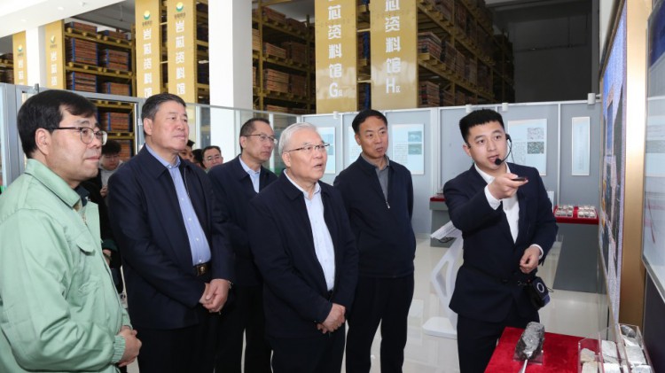 全國(guó)政協(xié)常委、省政協(xié)副主席尚勛武蒞臨金徽股份調(diào)研綠色礦山建設(shè)工作